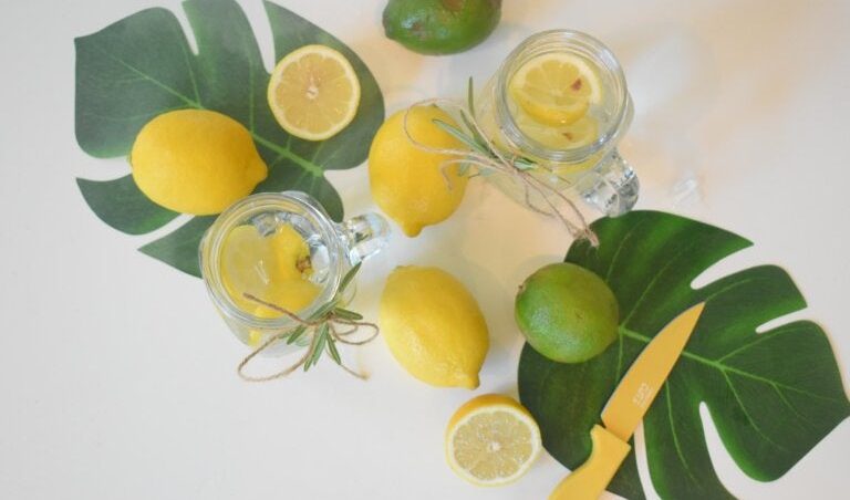 ¿qué pasa si tomo agua con limón todas las mañanas?